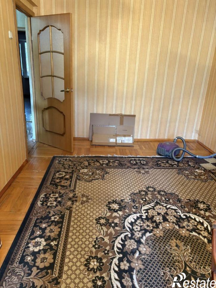 3-комн квартира улица 9 Января, 179,  д. 179