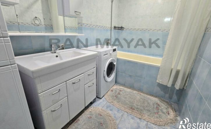 3-комн квартира Майкопская улица, 121,  д. 121