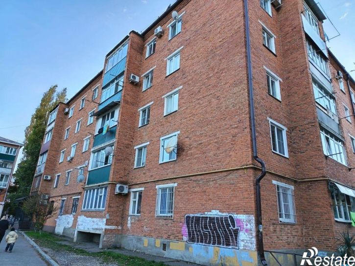 3-комн квартира улица Чкалова, 80А,  д. 80А
