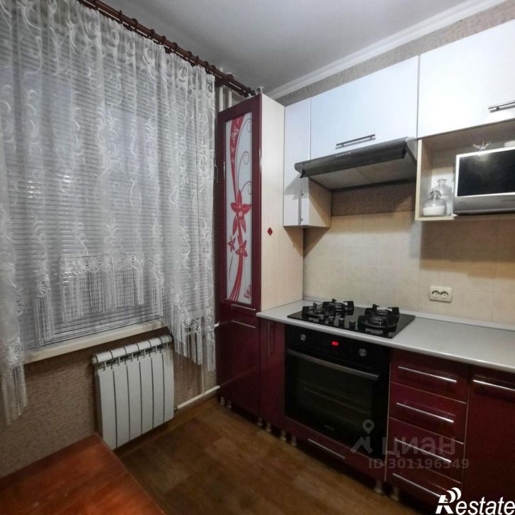 2-комн квартира Майкоп, улица Михайлова, 9