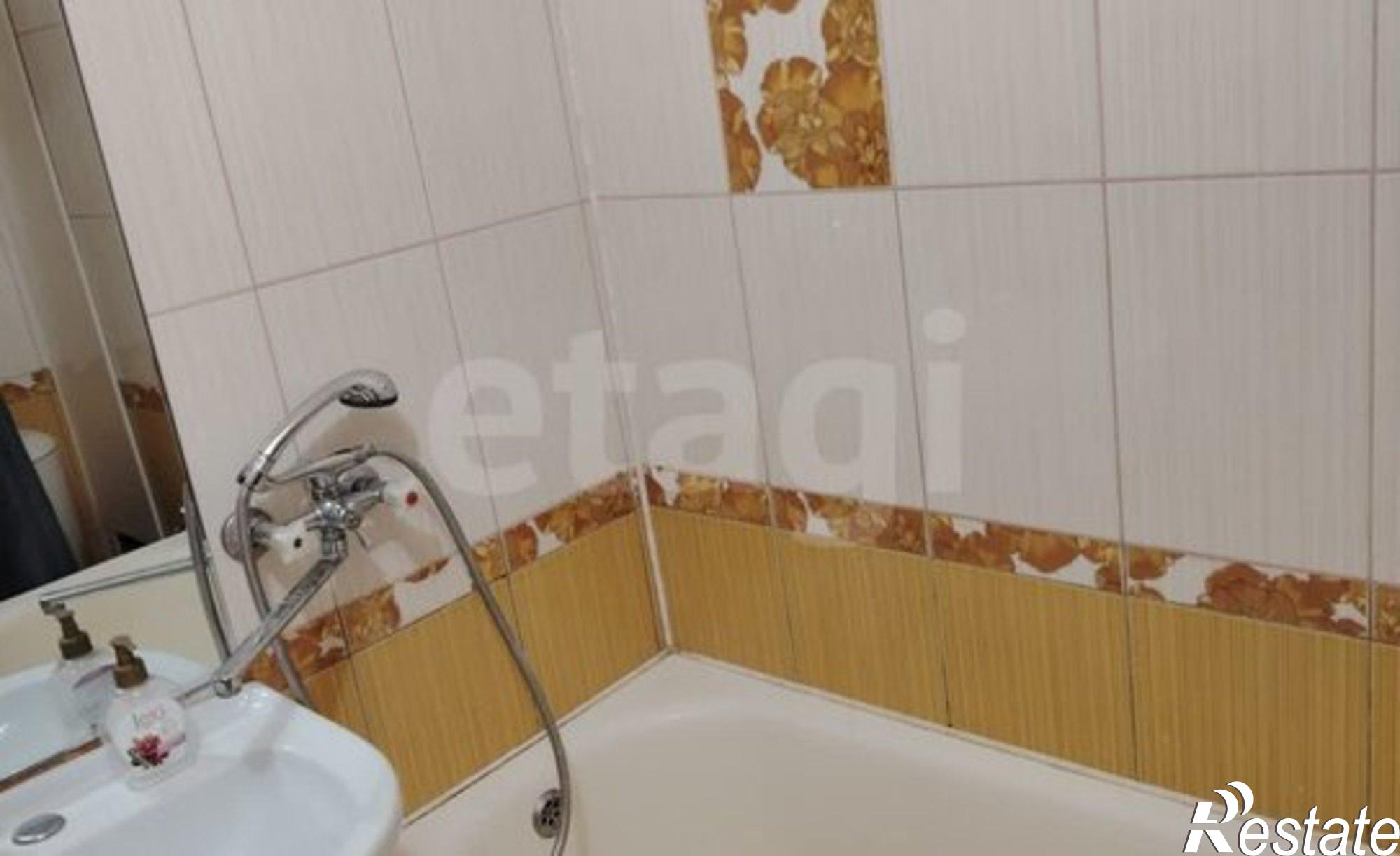 Купить квартиру за 4 650 000 рублей на ул Краснооктябрьская, 27