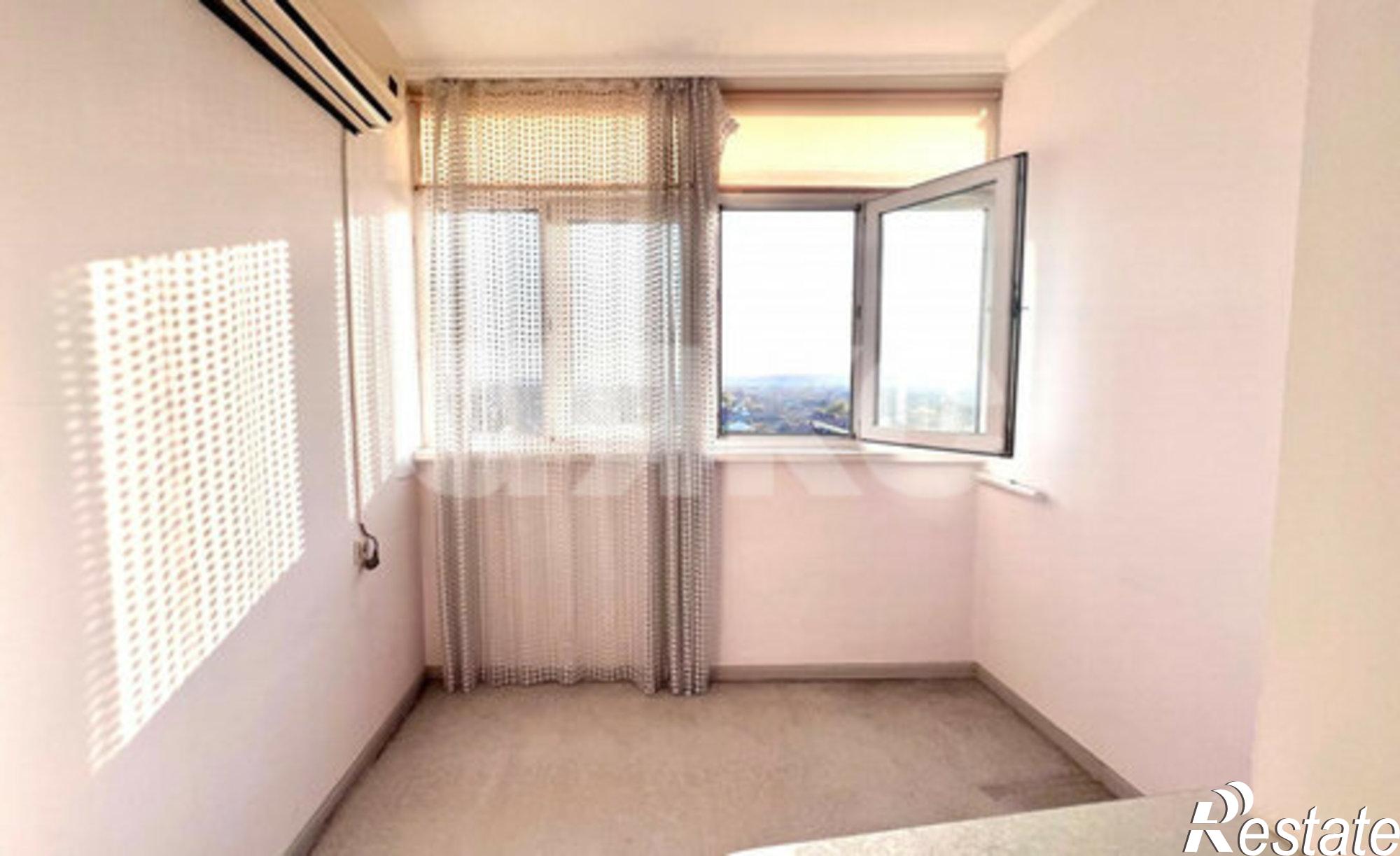 Купить квартиру за 6 300 000 рублей на улица 12 Марта, 134/1