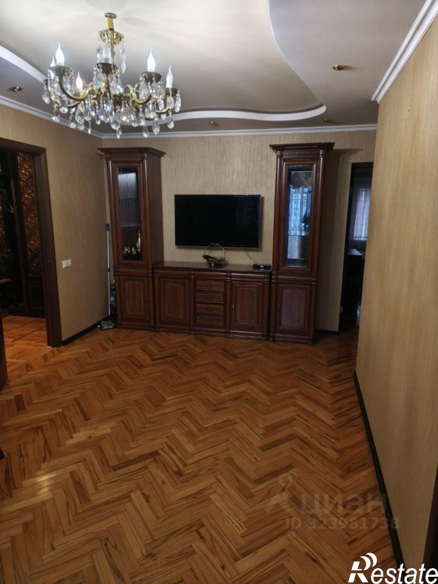 Сдать квартиру за 40 000 рублей на ул Краснооктябрьская, 31