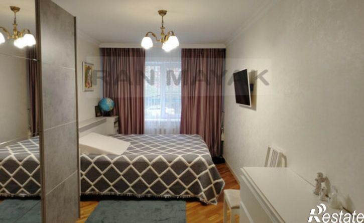 3-комн квартира ул Гайдара, 82 2,  д. 82 2,  к. 2