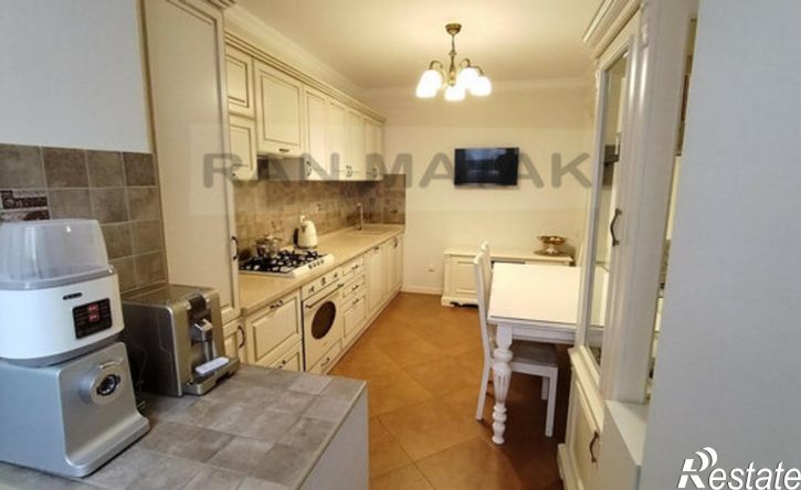 3-комн квартира ул Гайдара, 82 2,  д. 82 2,  к. 2