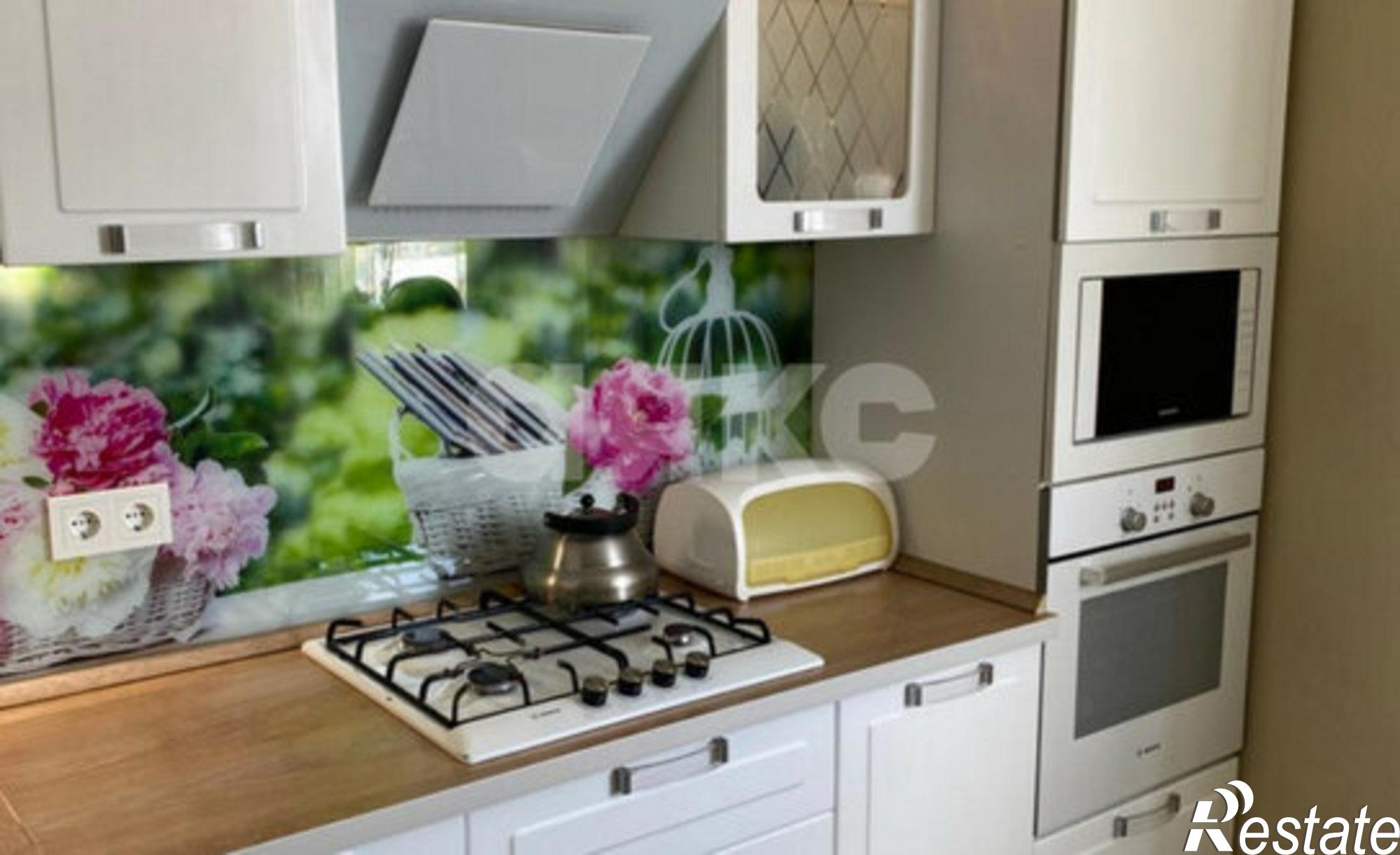 Купить квартиру за 4 800 000 рублей на улица 12 Марта, 146