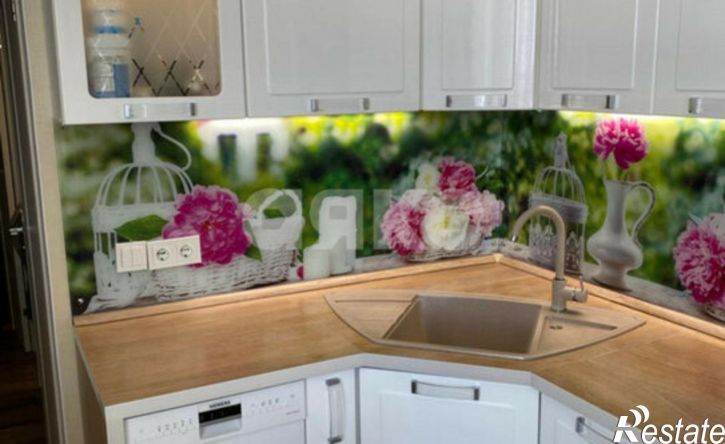 2-комн квартира улица 12 Марта, 146,  д. 146