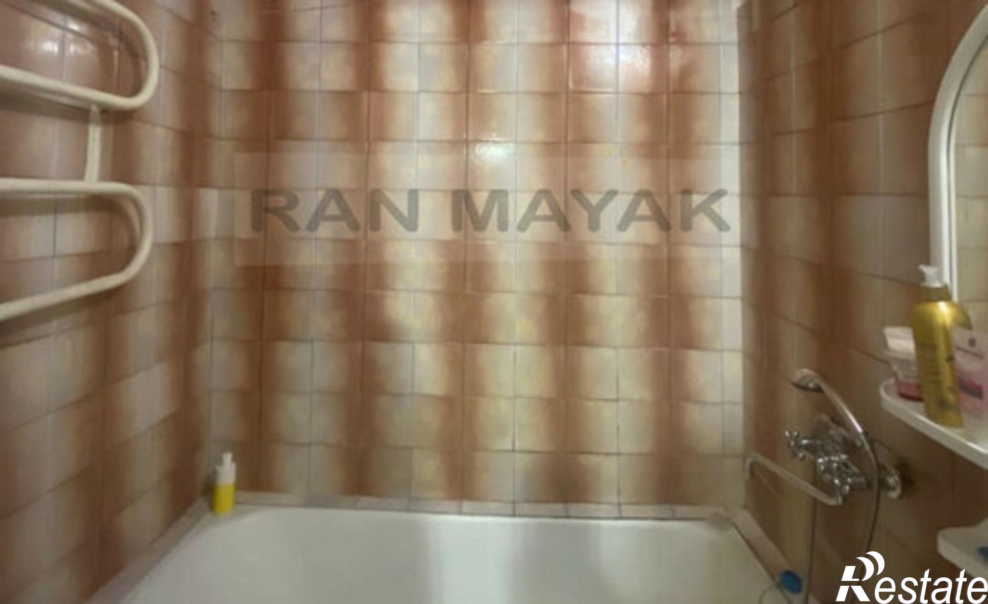 Купить квартиру за 5 350 000 рублей на Депутатская улица, 14