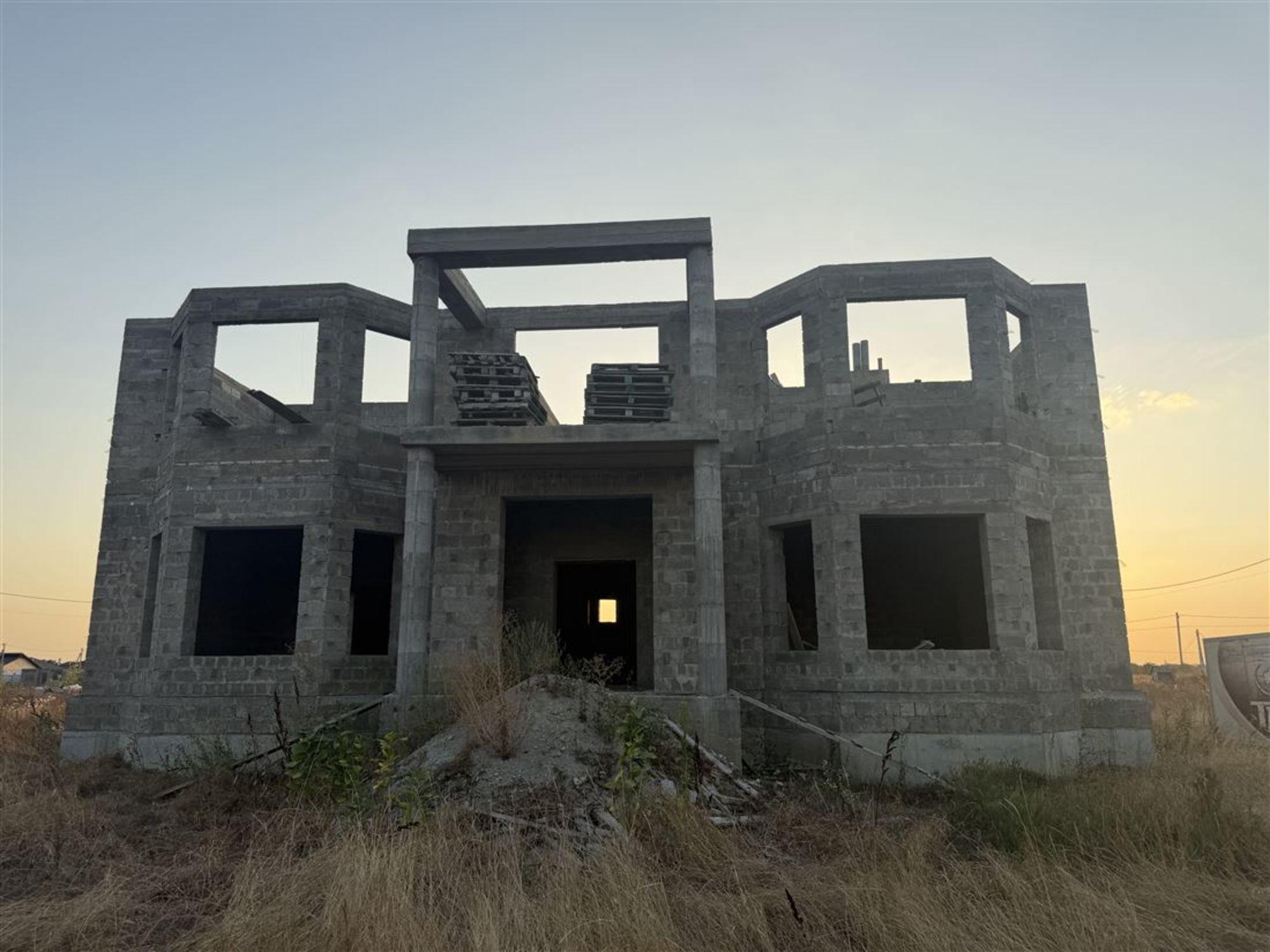 Купить дачу, дом, коттедж за 13 000 000 рублей на Северный пер