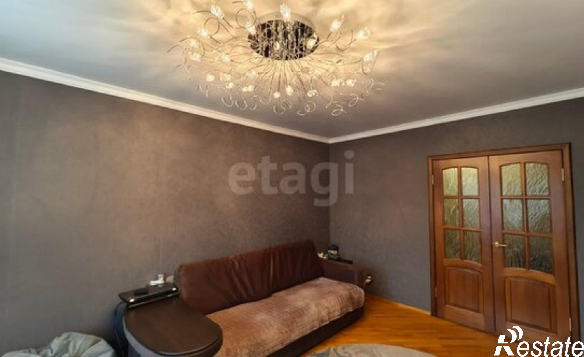 Купить квартиру за 7 600 000 рублей на ул Крестьянская, 451