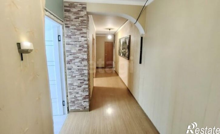 3-комн квартира ул Михайлова, 3,  д. 3