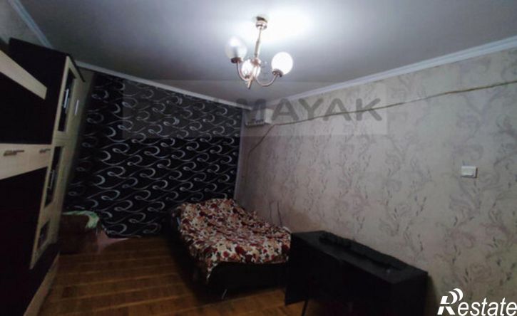 1-комн квартира Школьная улица, 166,  д. 166