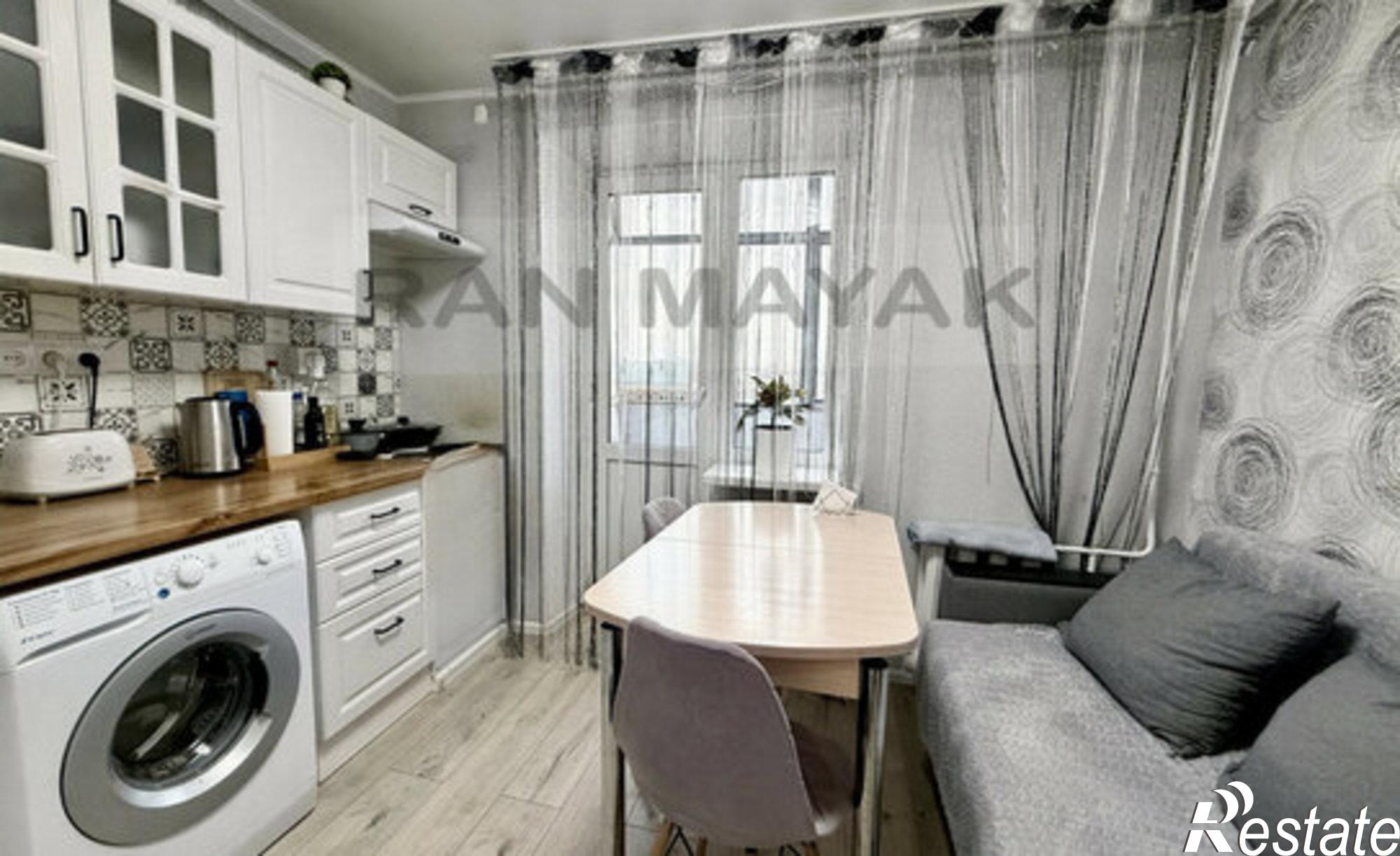 Купить квартиру за 4 100 000 рублей на улица Димитрова, 10