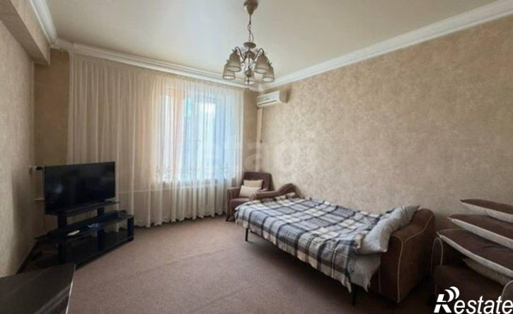 2-комн квартира Комсомольская улица, 193,  д. 193