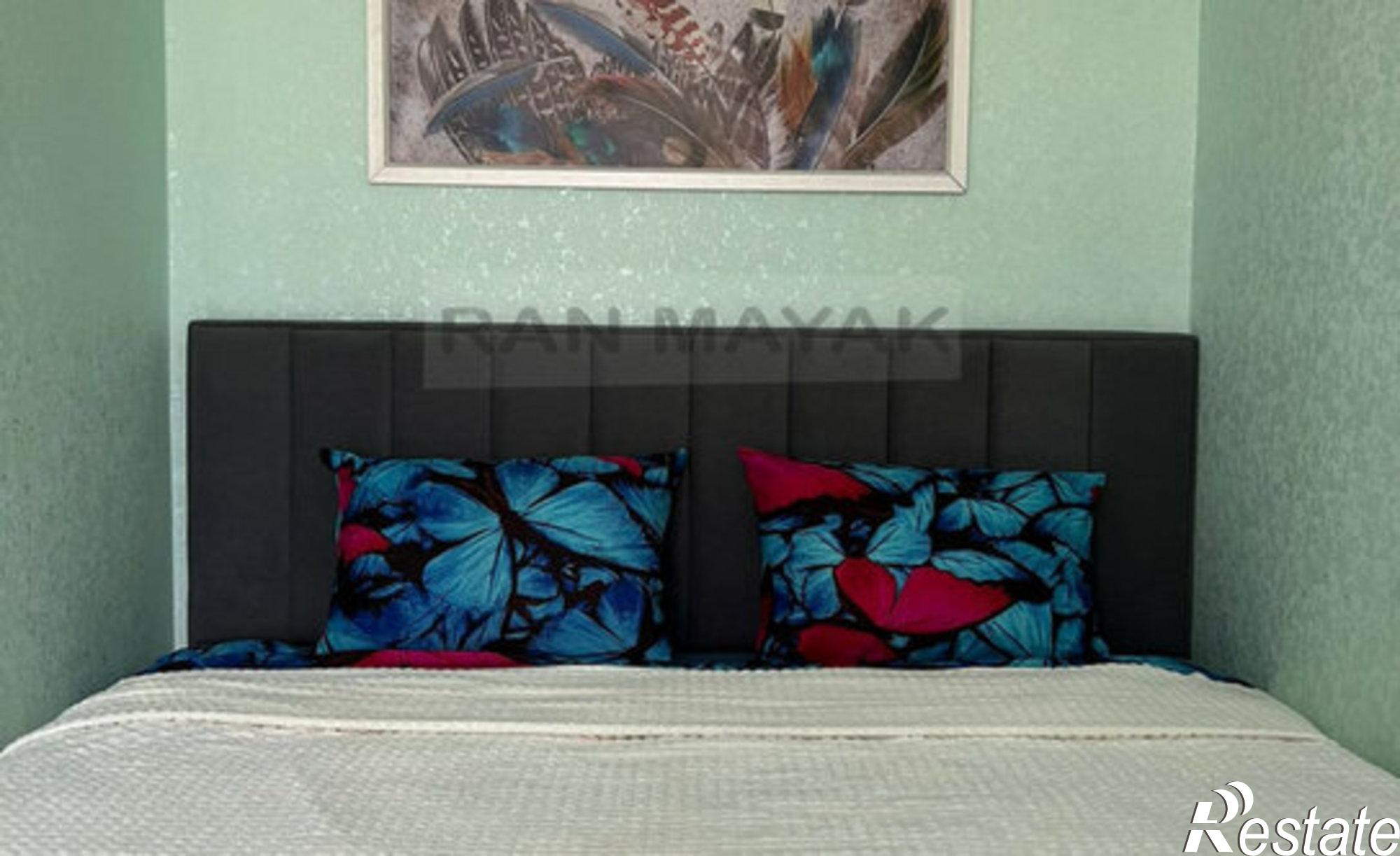 Купить квартиру за 5 300 000 рублей на улица Горького, 196