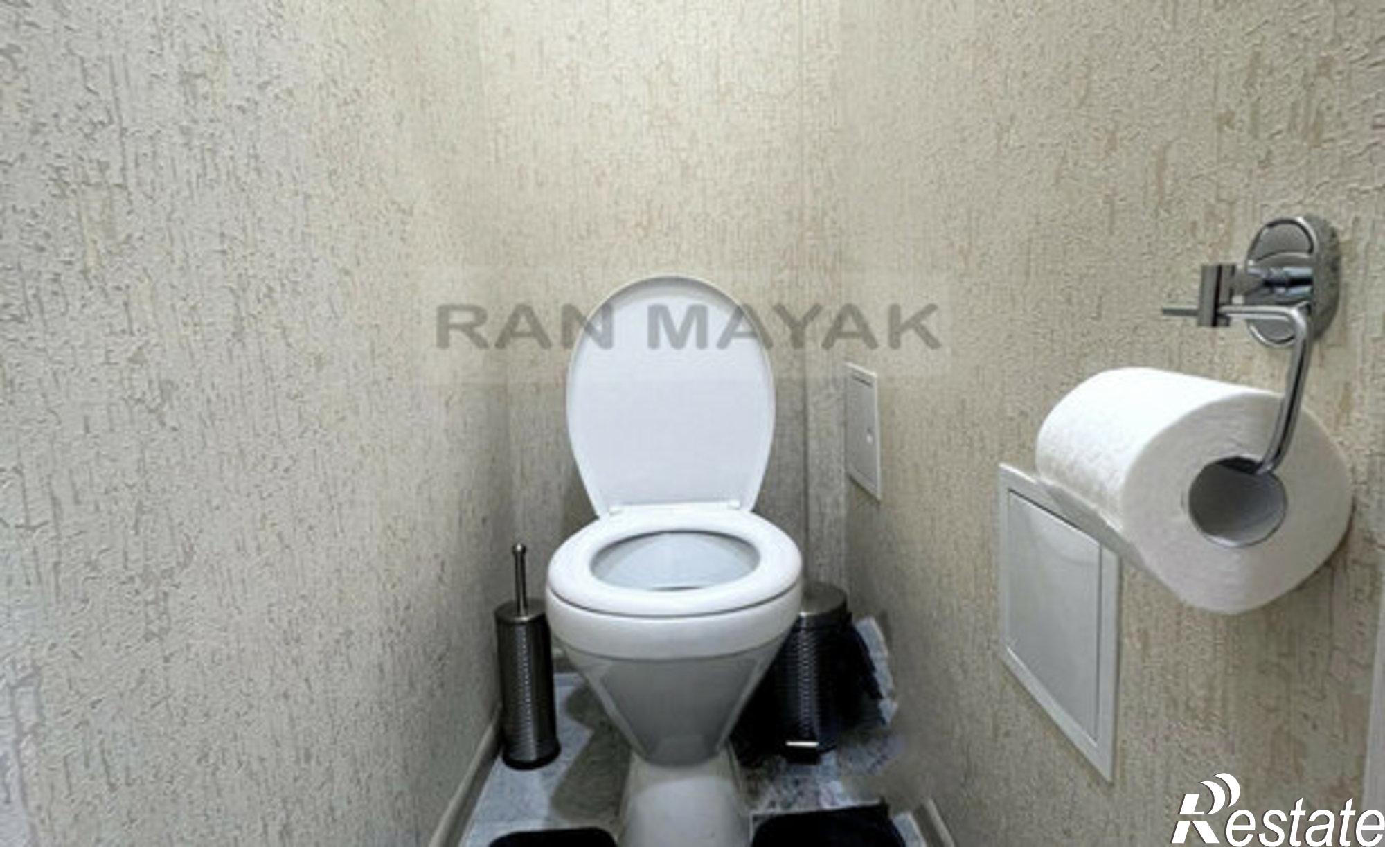 Купить квартиру за 5 300 000 рублей на улица Горького, 196