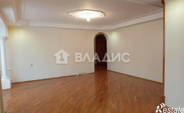 5-комн квартира улица Гайдара, 119,  д. 119