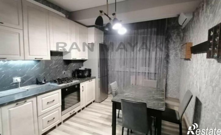 2-комн квартира Пионерская улица, 530,  д. 530