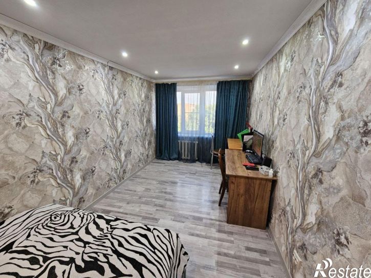 2-комн квартира улица 3-го Интернационала, 445,  д. 445