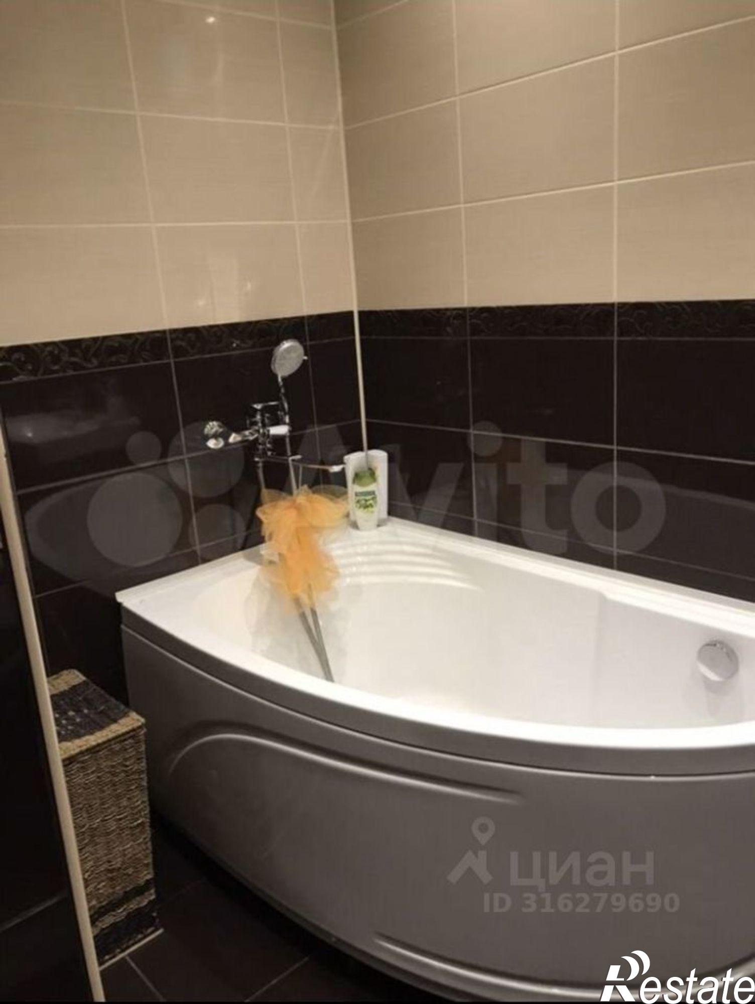 Сдать дачу, дом, коттедж за 30 000 рублей на Пионерская улица