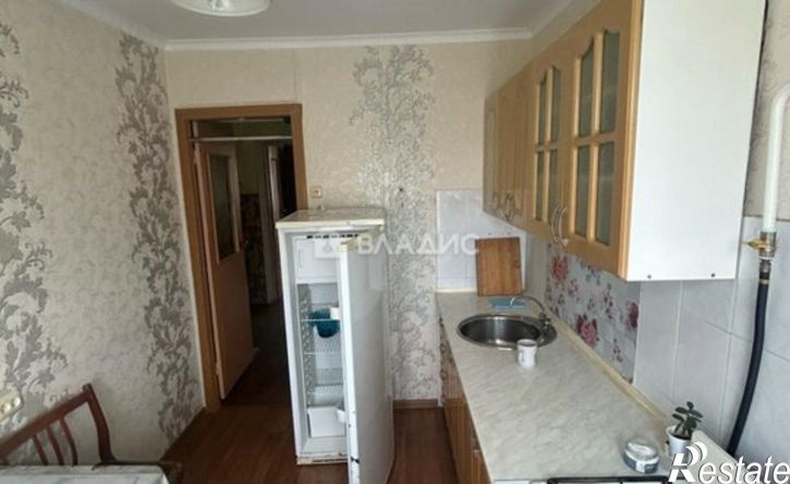 2-комн квартира улица 8 Марта, 1,  д. 1