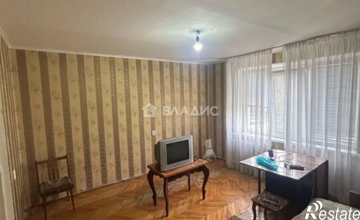 2-комн квартира улица 8 Марта, 1,  д. 1