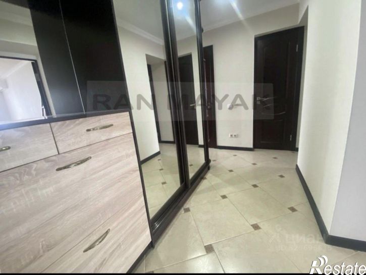 2-комн квартира улица Кольцова, 110,  д. 110