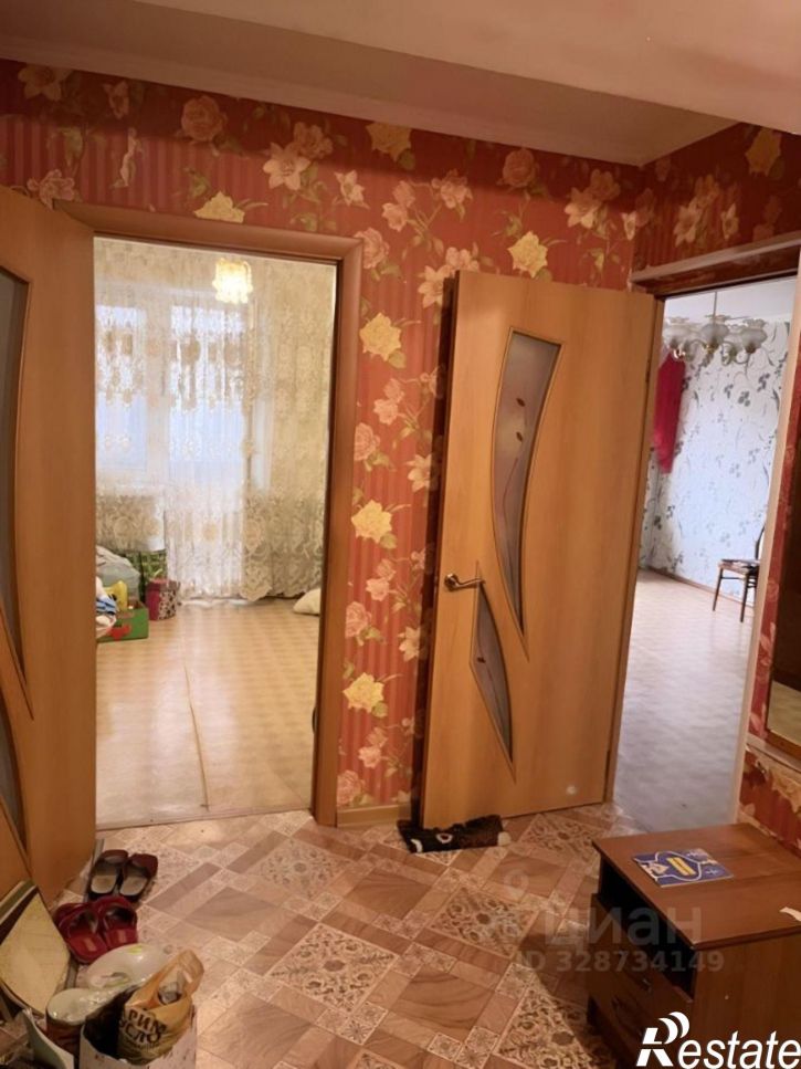 3-комн квартира улица Коммунаров, 148Ж,  д. 148Ж