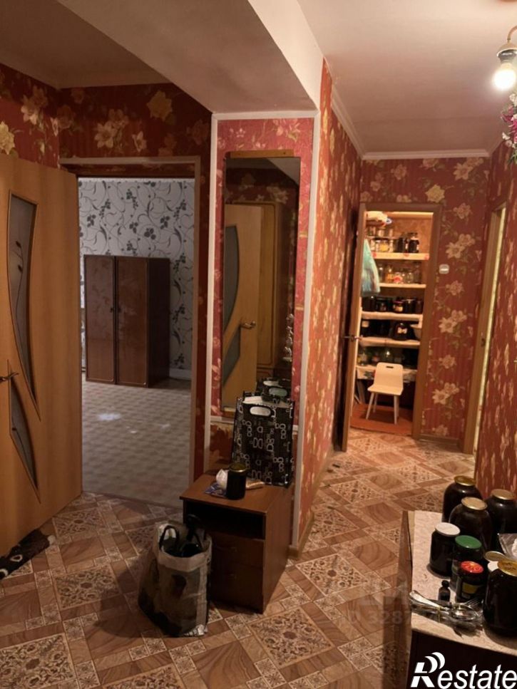 3-комн квартира улица Коммунаров, 148Ж,  д. 148Ж
