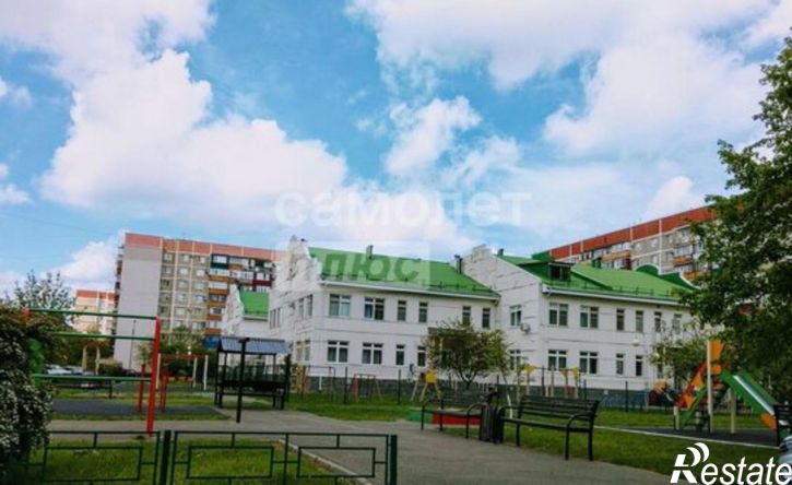 2-комн квартира улица 12 Марта, 161А,  д. 161А