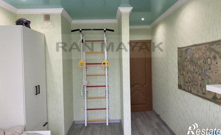 4-комн квартира улица Чкалова, 65,  д. 65