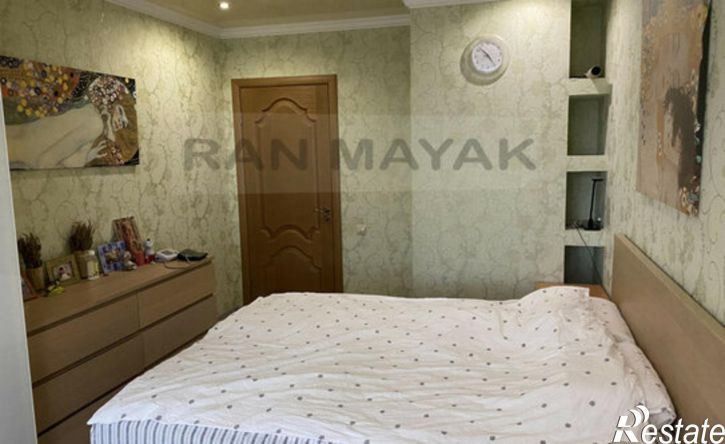 4-комн квартира улица Чкалова, 65,  д. 65