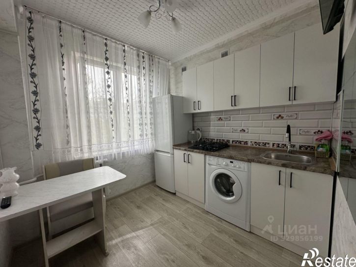 1-комн квартира улица 12 Марта, 134/2,  д. 134/2
