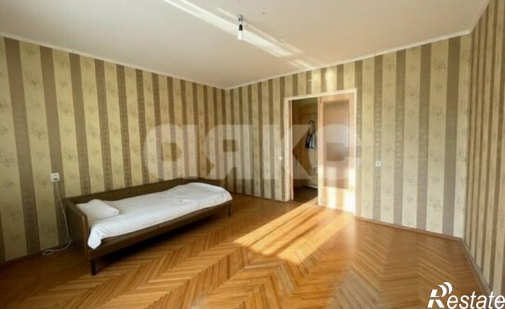 2-комн квартира ул 8 Марта, 1,  д. 1