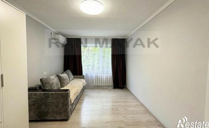 3-комн квартира ул Кирпичная, 82,  д. 82