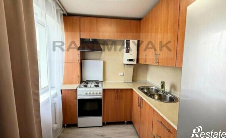 3-комн квартира ул Кирпичная, 82,  д. 82