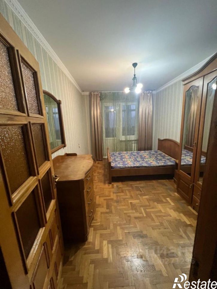 3-комн квартира Пионерская улица, 411,  д. 411