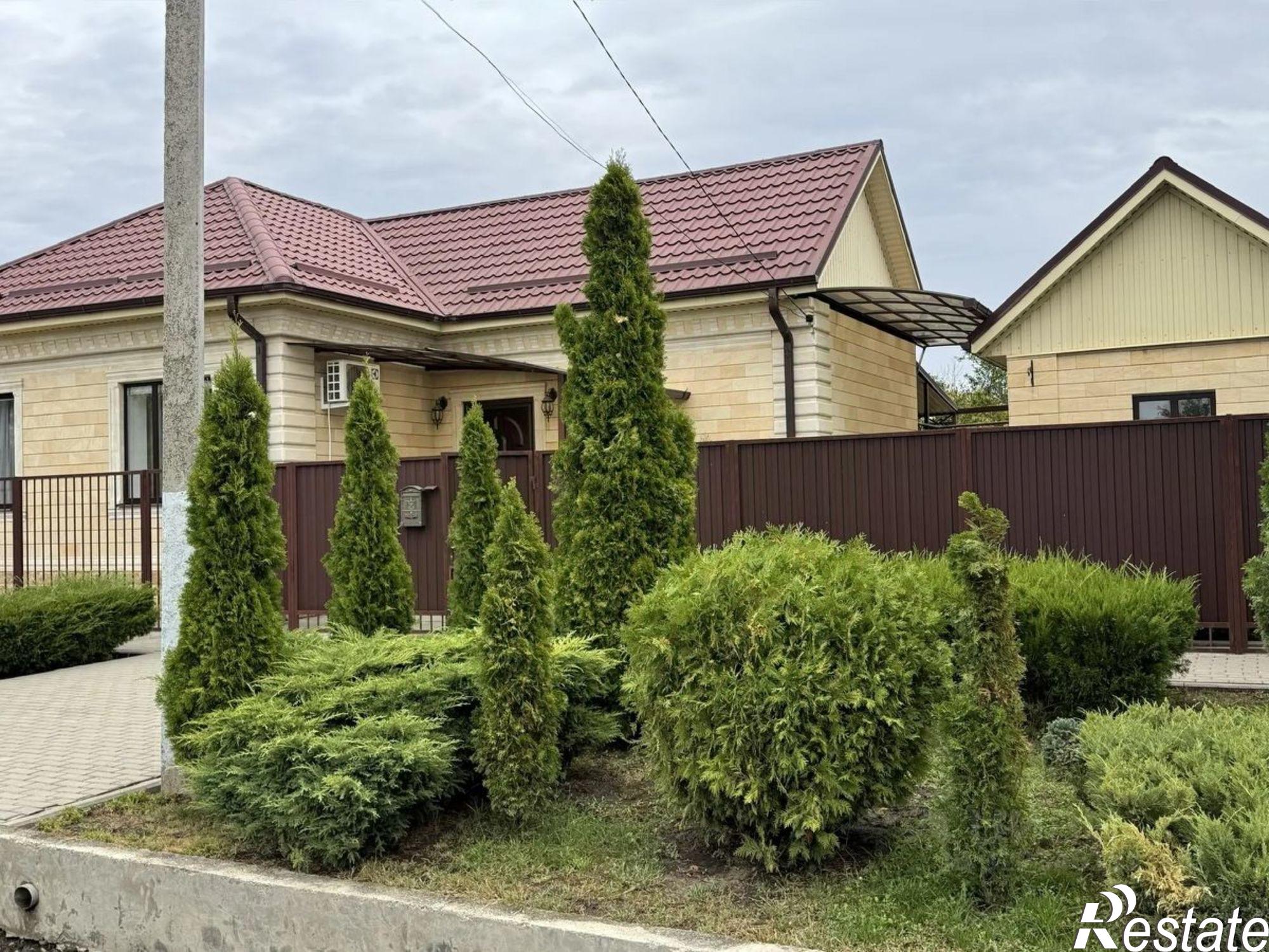 Купить дачу, дом, коттедж за 16 000 000 рублей на улица Пирогова, 159