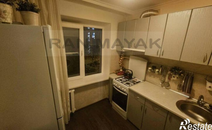 2-комн квартира 6-й переулок, 3/2,  д. 3/2