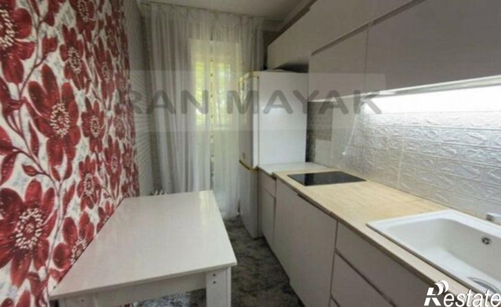 2-комн квартира Кооперативная улица, 76,  д. 76