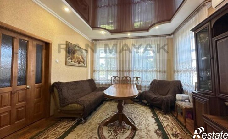 3-комн квартира улица Гагарина, 14,  д. 14