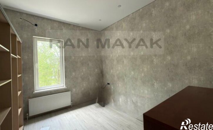 3-комн квартира улица Челюскинцев, 10,  д. 10
