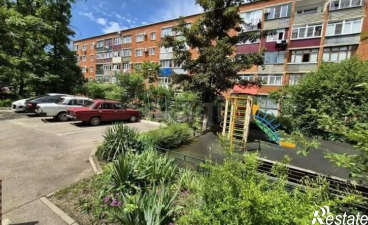 3-комн квартира ул Юннатов, 8/2,  д. 8/2