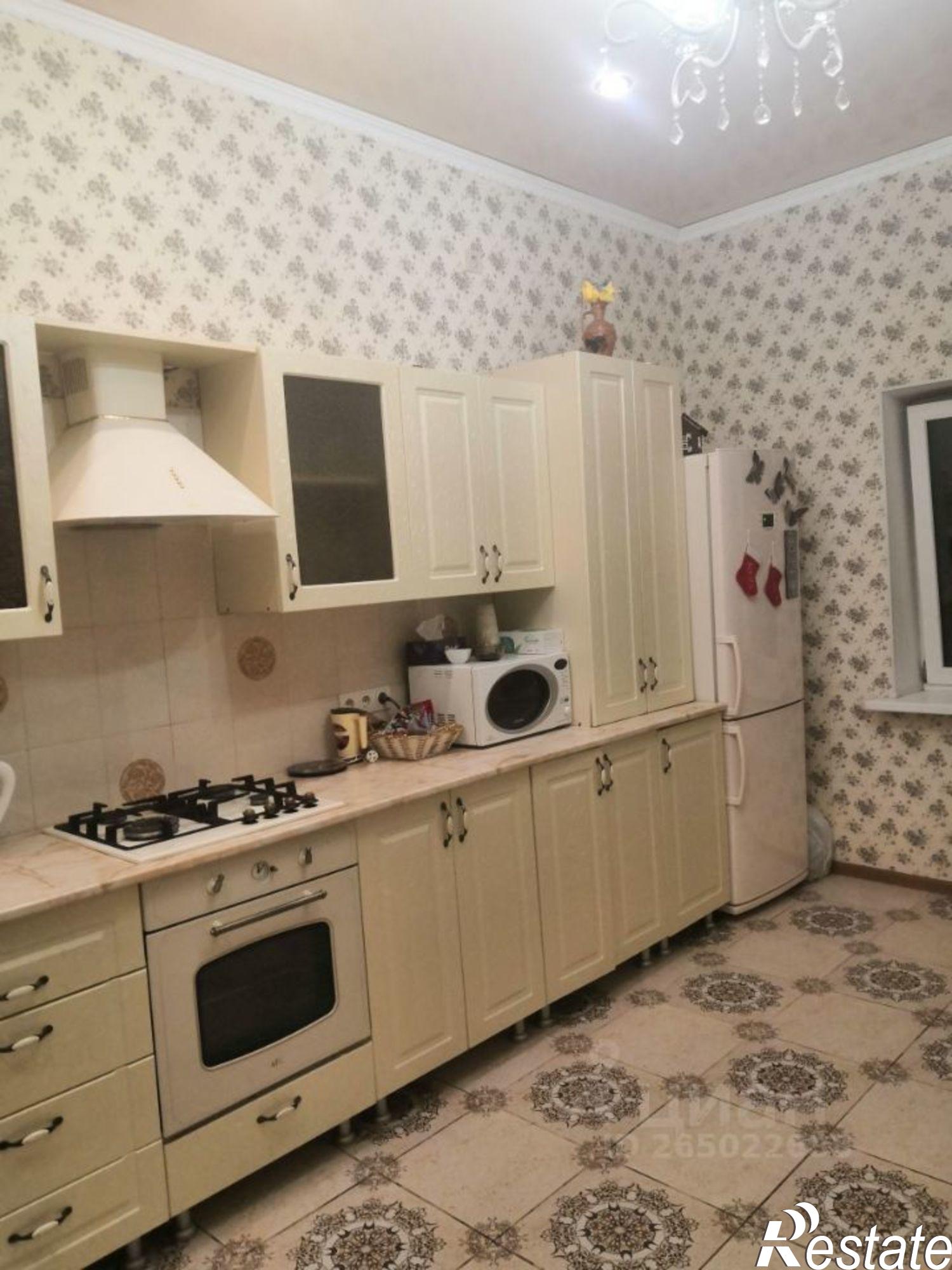 Купить дачу, дом, коттедж за 12 000 000 рублей на Восточная улица, 100
