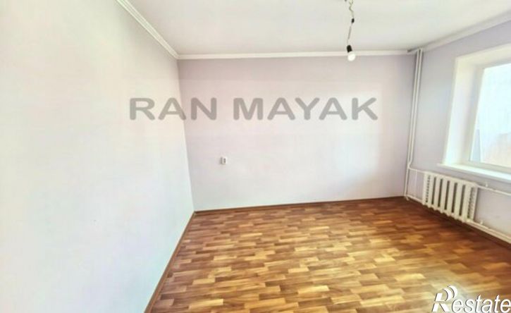 2-комн квартира улица 12 Марта, 132,  д. 132