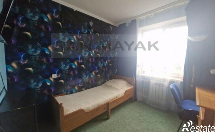 3-комн квартира улица Михайлова, 13,  д. 13
