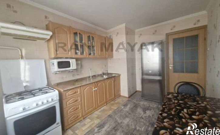 3-комн квартира улица Михайлова, 13,  д. 13
