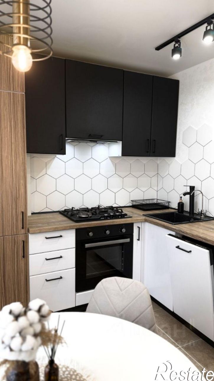 3-комн квартира улица Чкалова, 86 к2,  д. 86 к2