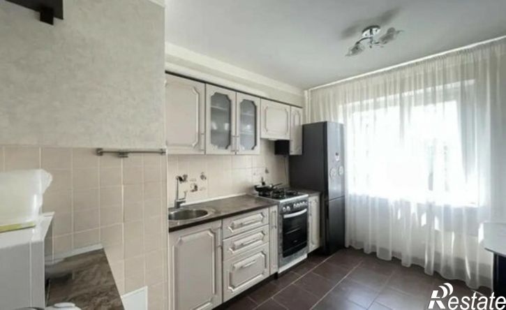 3-комн квартира улица 12 Марта, 150/3,  д. 150/3
