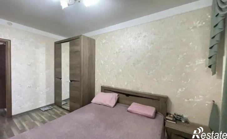3-комн квартира улица 12 Марта, 150/3,  д. 150/3
